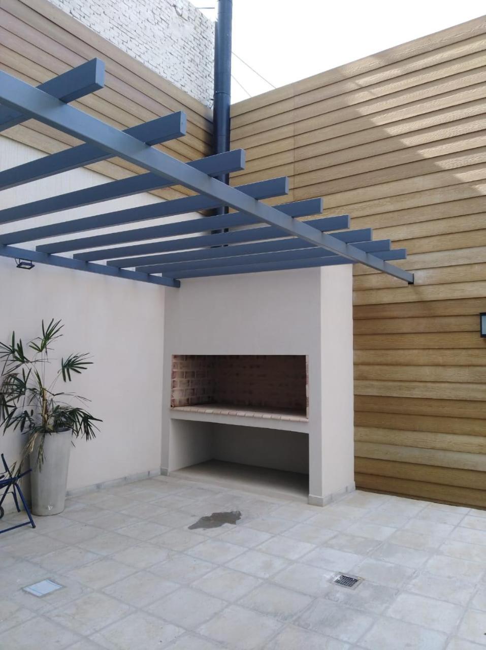 Garden 33 Appartement Chivilcoy Buitenkant foto